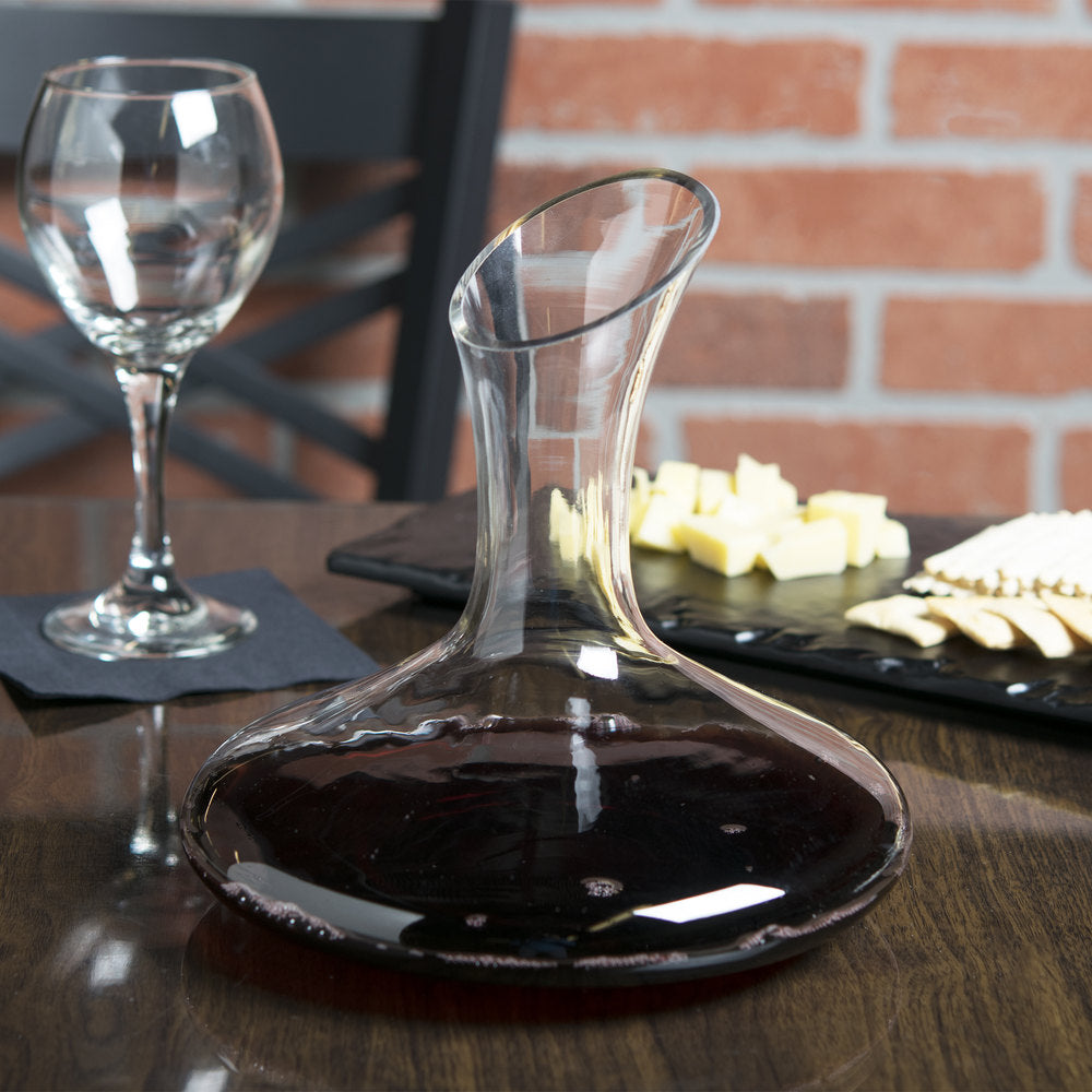 SHOP24 Crystal glass wine decanter red wine pourer container lead-free crystal glass material personality wake-up wine jug best wine decanter for gathering and all celebration occasion 1600ml